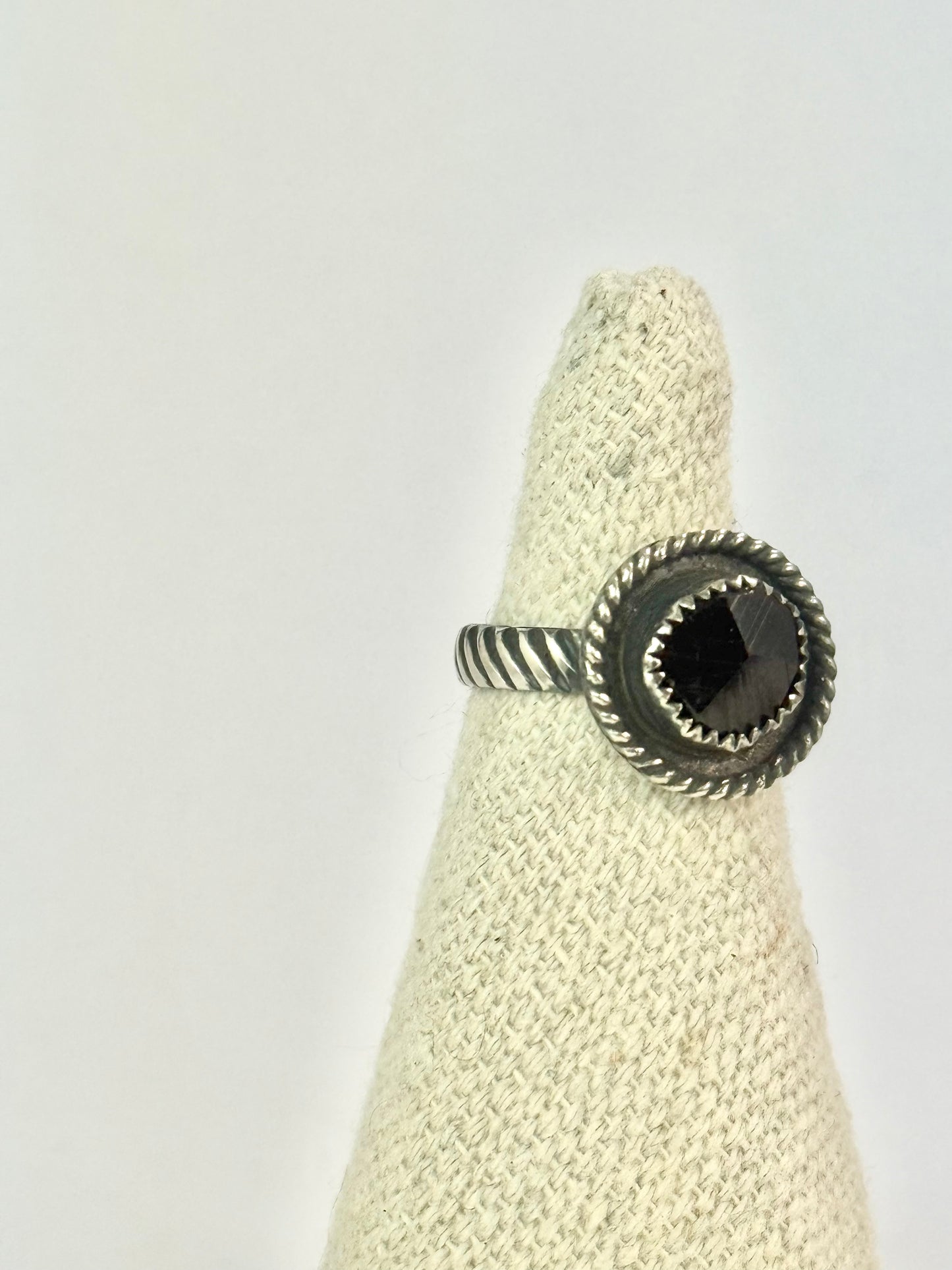 Raw Garnet Shadowbox Ring - Size 6