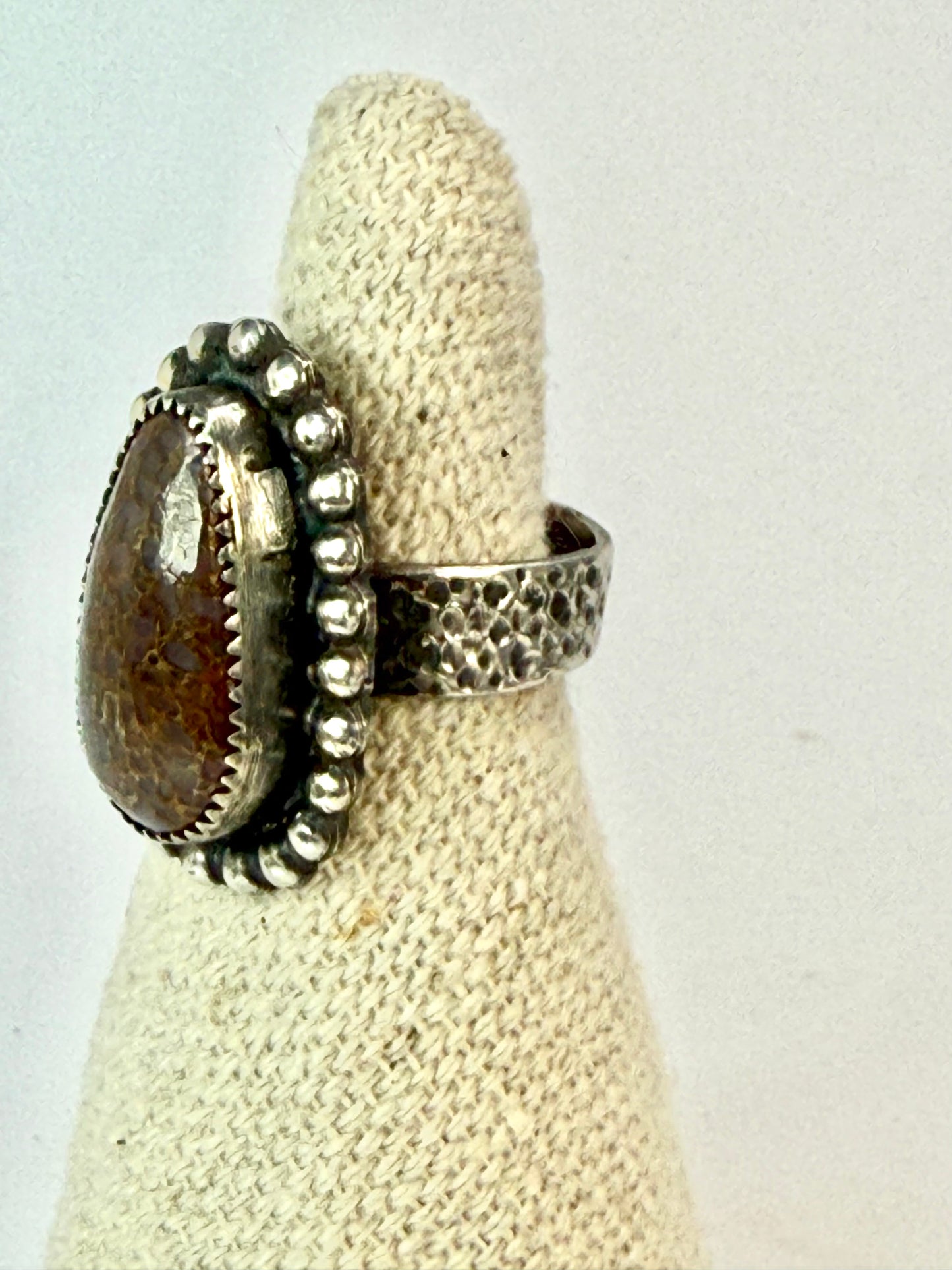 Dinosaur Gembone Teardrop Ring - Size 7.25