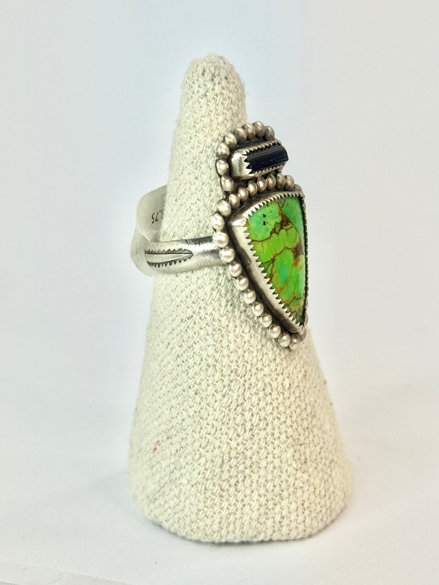 Green "Arrowhead" Turquoise Ring - Size 8.75