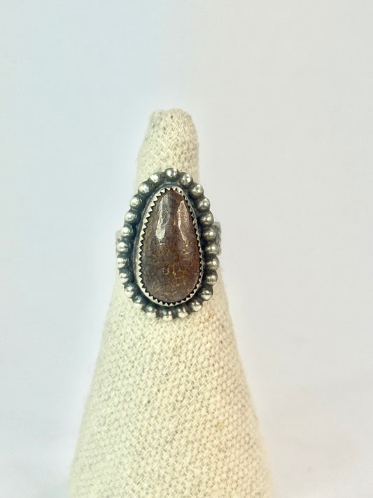 Dinosaur Gembone Teardrop Ring - Size 7.25